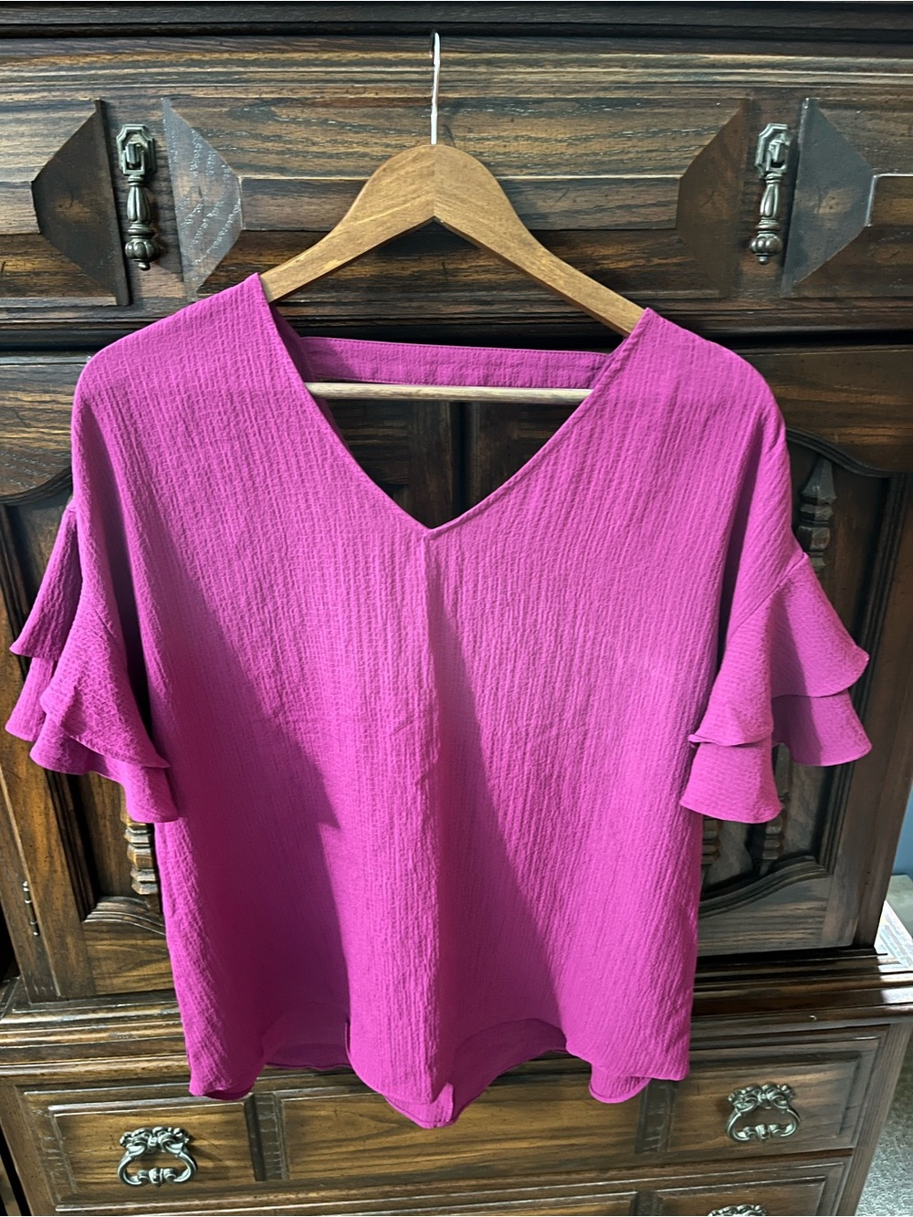Apt. 9 Magenta V-Neck Ruffle Sleeve Blouse